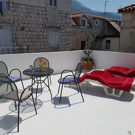 Apartman Paola *